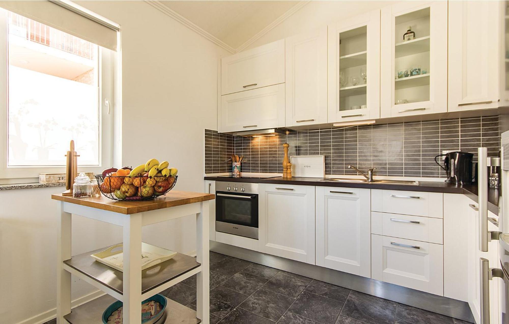7 Bedroom Stunning Home In Ližnjan מראה חיצוני תמונה